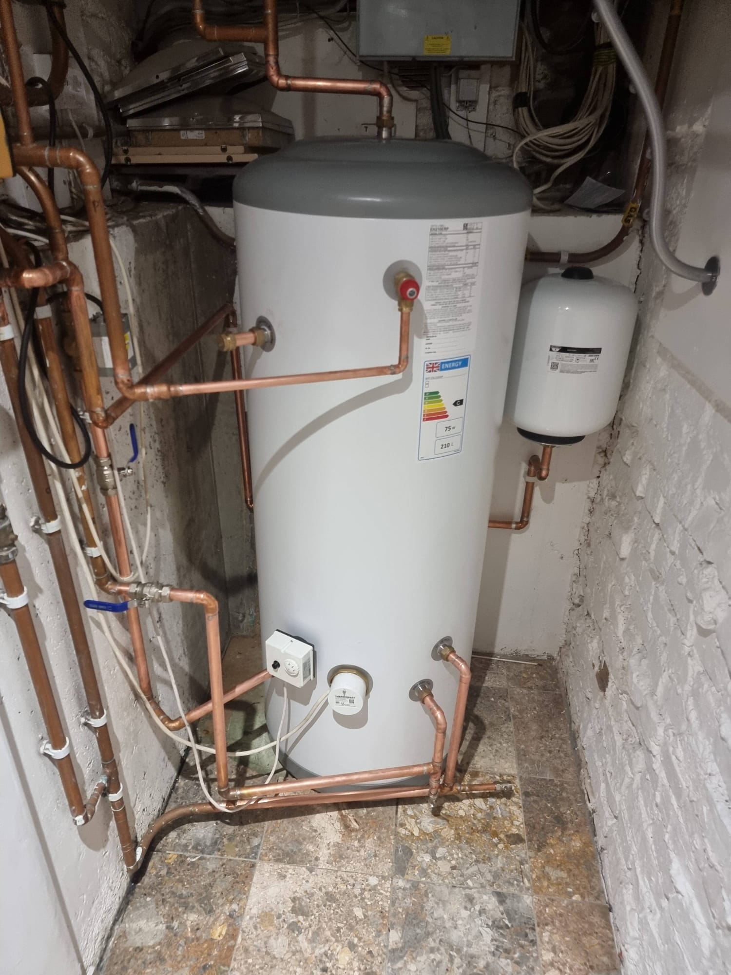 F&L Plumbing And Heating Services Limited - plumber work example 18