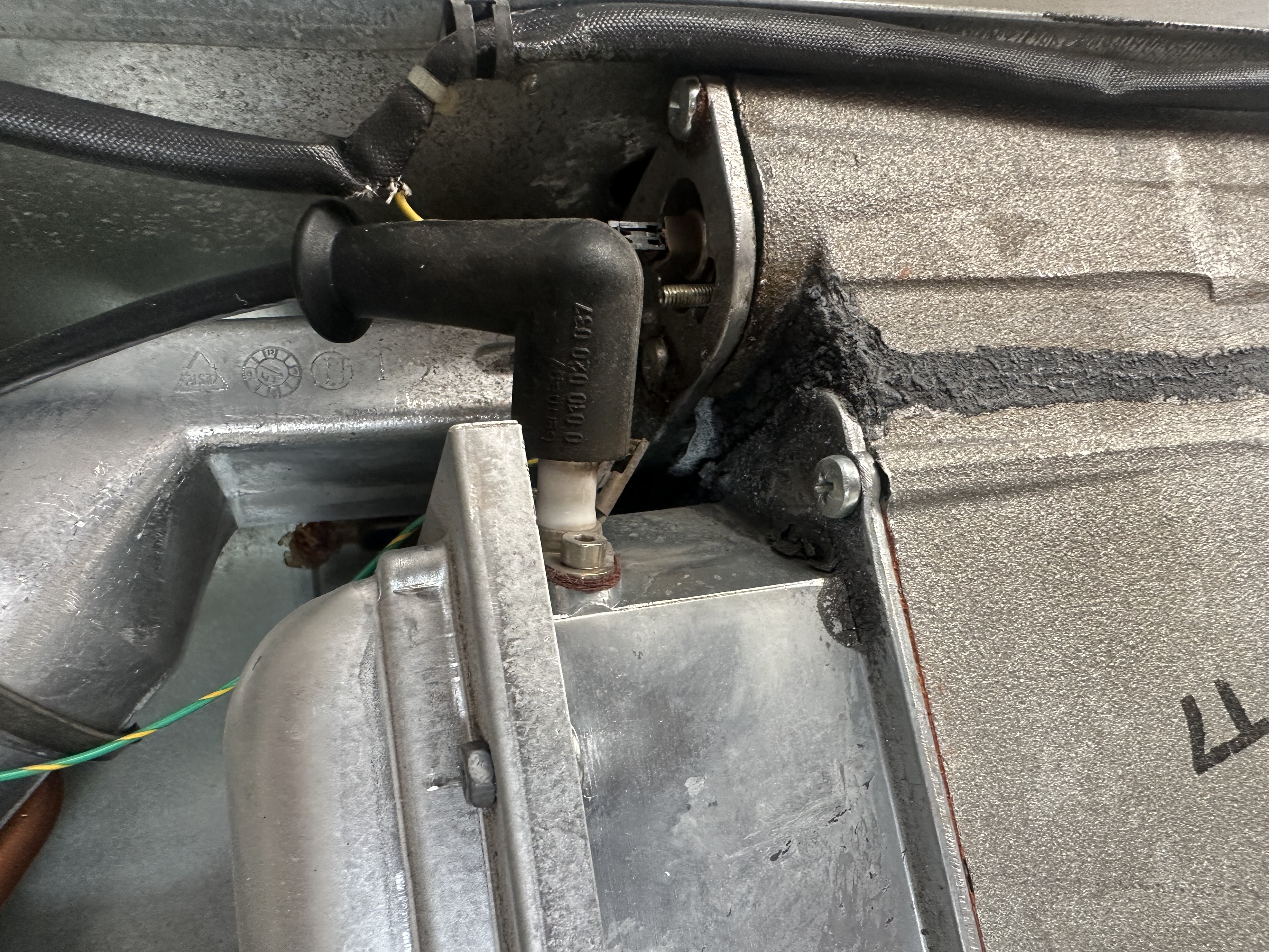 Sure Heat Gas Services  - gas-engineer work example 8